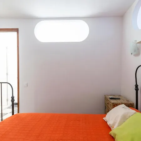 Апартаменты Lightbooking Flores